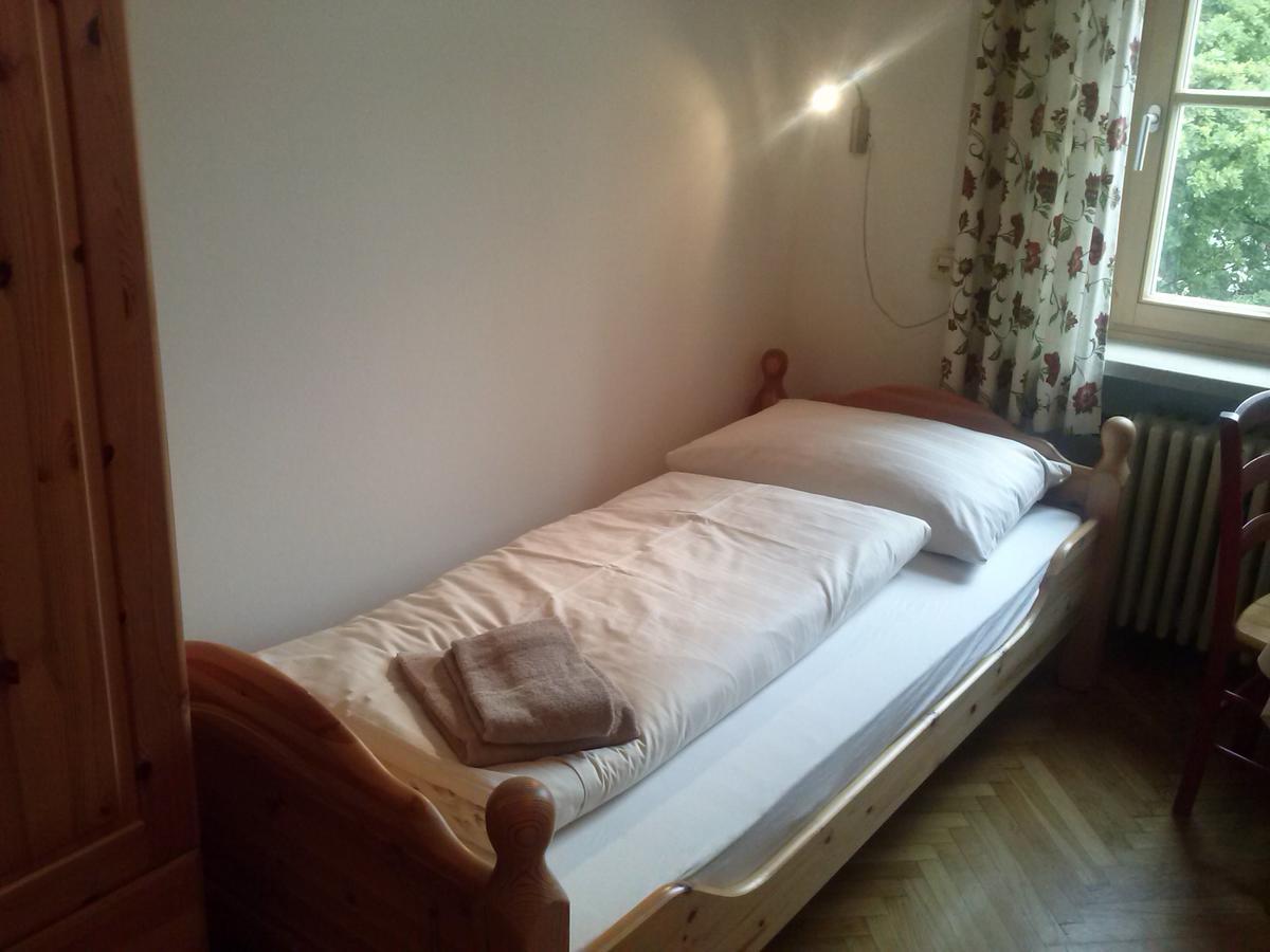 Hotel Bildungshaus Schloss Krastowitz Klagenfurt am Woerthersee Zewnętrze zdjęcie